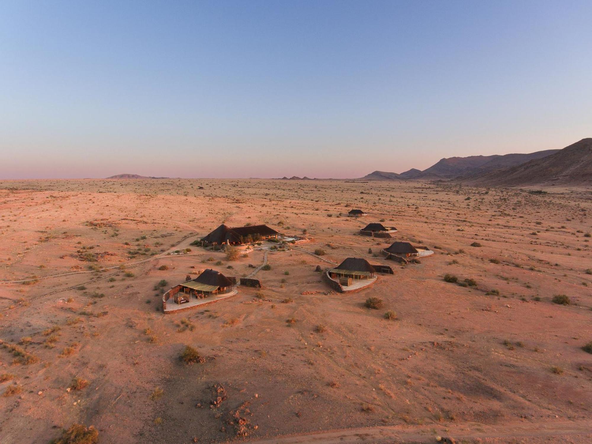 Sandfontein Lodge & Nature Reserve エクステリア 写真