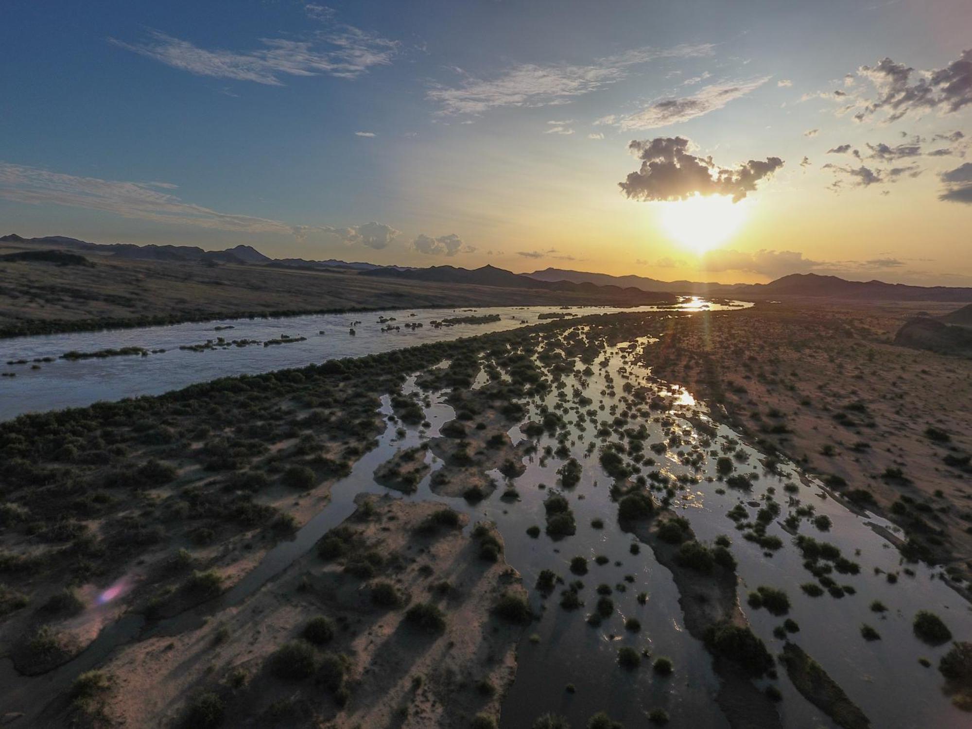 Sandfontein Lodge & Nature Reserve エクステリア 写真